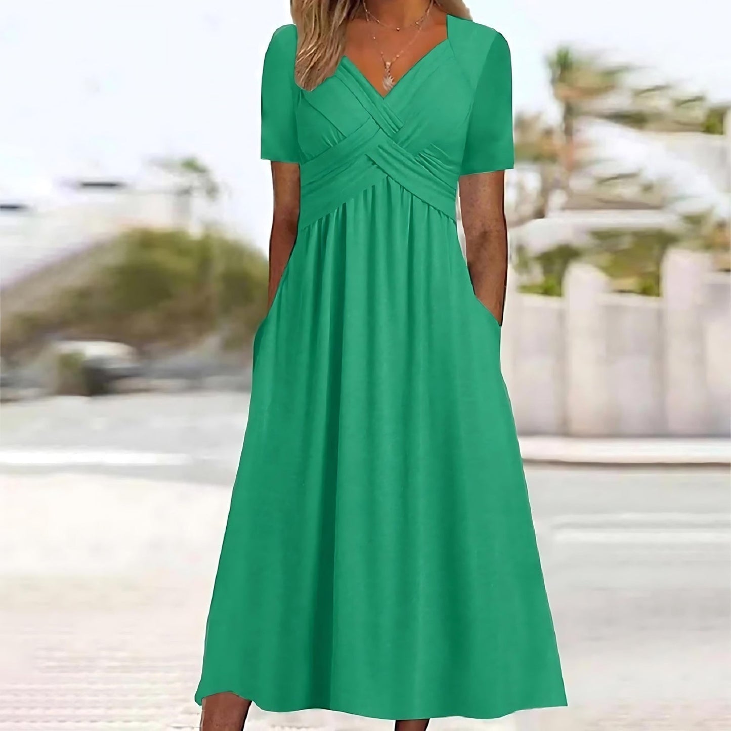 Carissa - Robe midi élégante