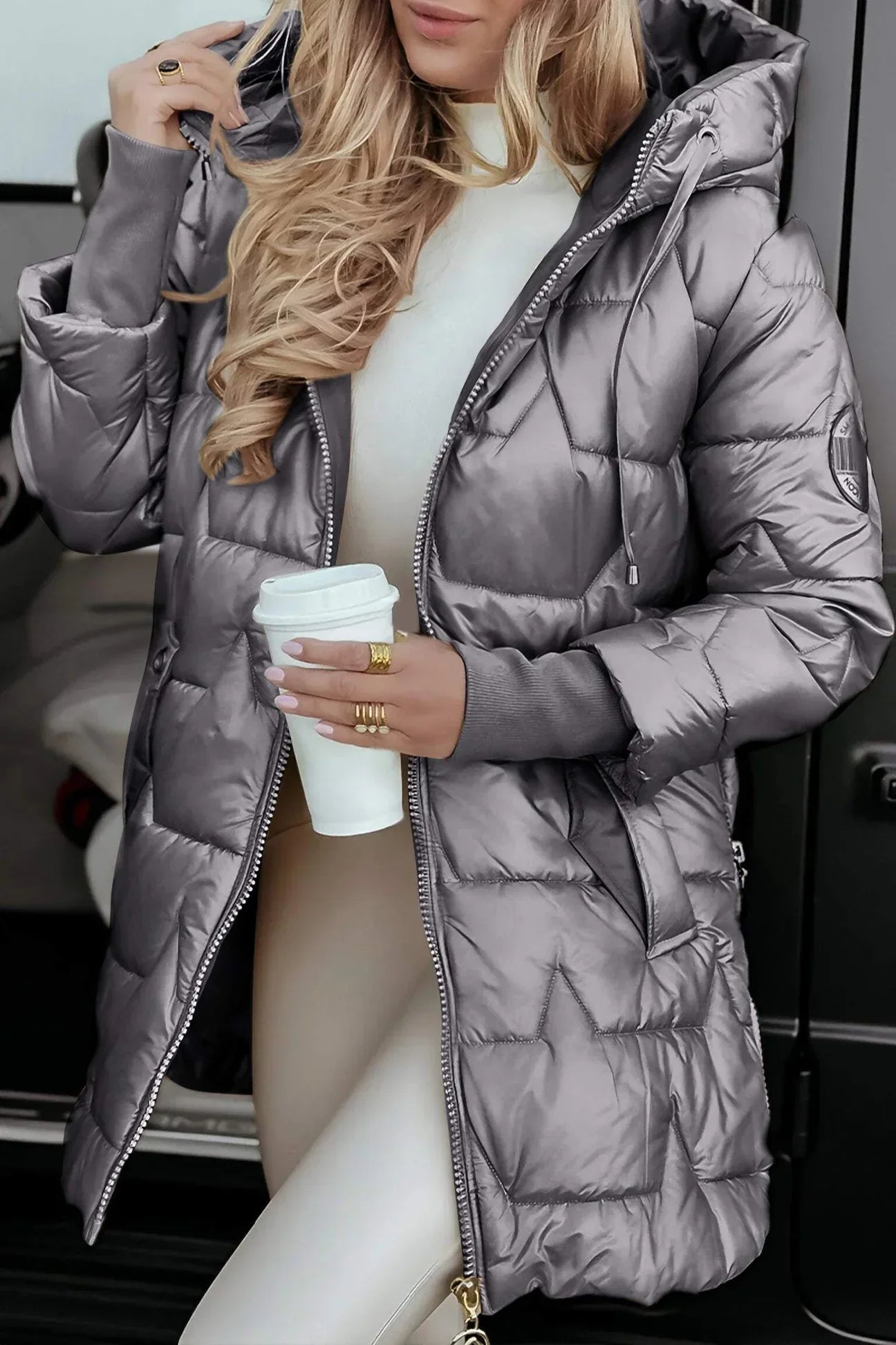 Nolwen | Manteau d’Hiver Élégant avec Capuche et Rembourrage